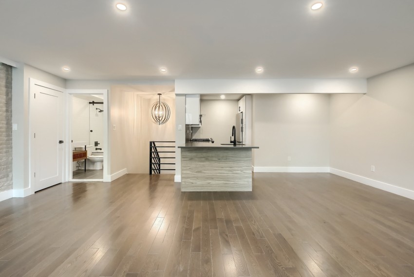 01_Living_Room_5D4_0341